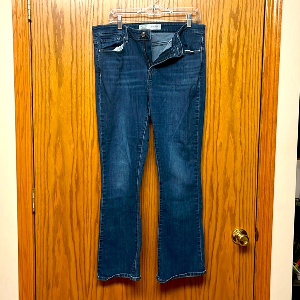 Mid Rise Boot Cut Jeans
